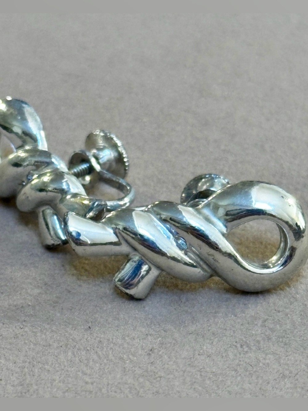 Vintage Coro silver tone authentic Signed screw back Clip Earrings 40s/50s